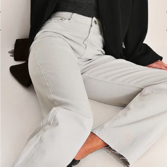 New with tags. Na-kd raw hem jeans - Picture 1 of 12